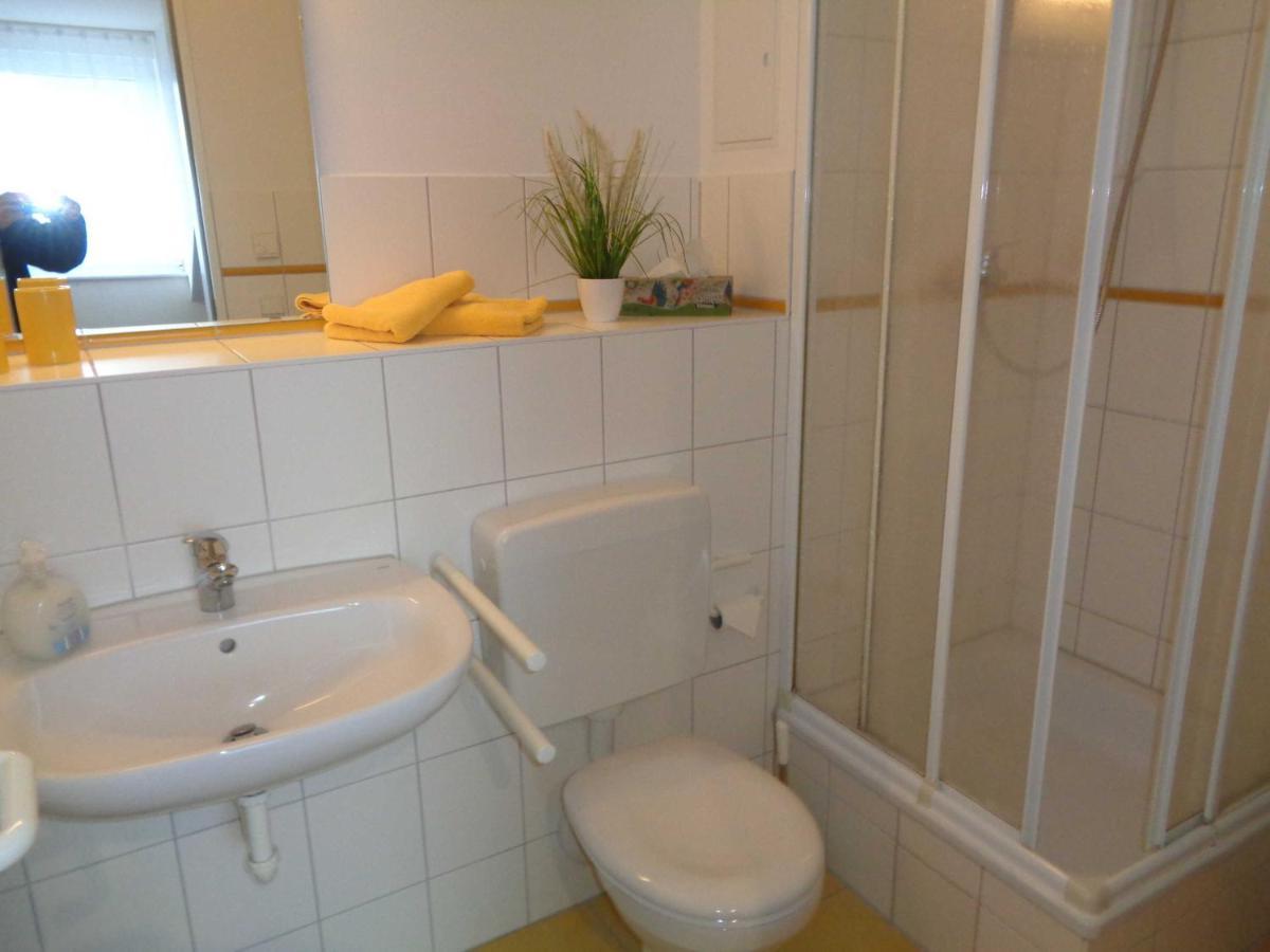 Hafenresidenz - Ferienwohnung 37 Wiek auf Rügen Eksteriør billede